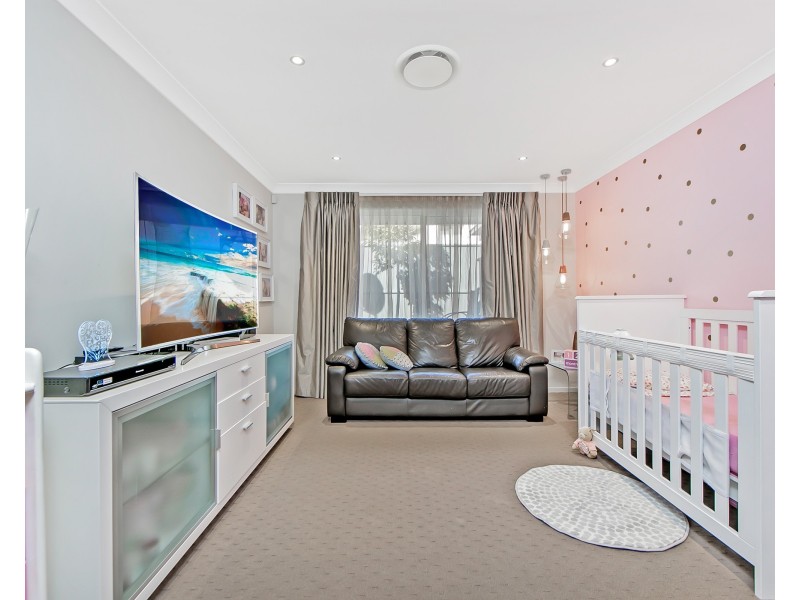 64 Riverbank Drive, The Ponds NSW 2769