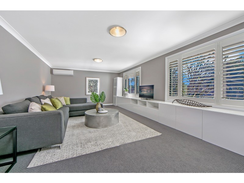 16 Southleigh Avenue, Castle Hill NSW 2154