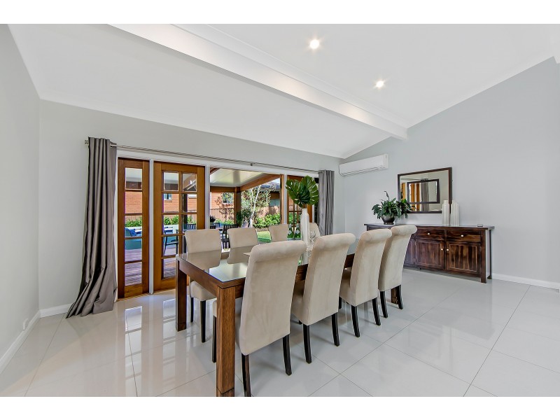 16 Southleigh Avenue, Castle Hill NSW 2154