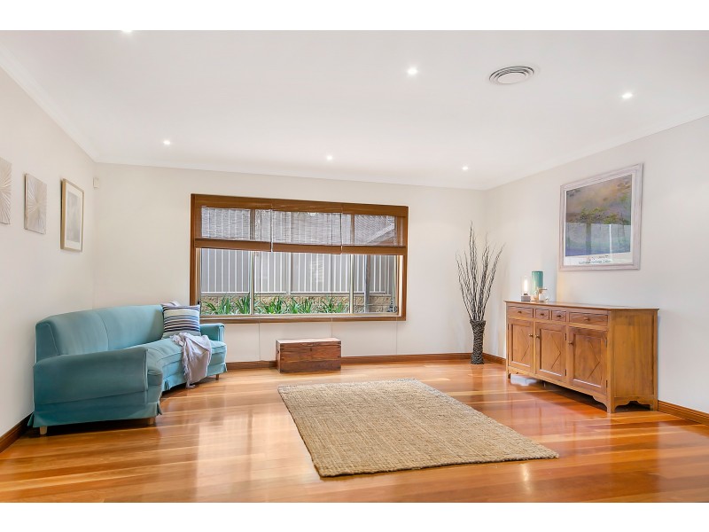 25  Prestige Ave, Bella Vista NSW 2153