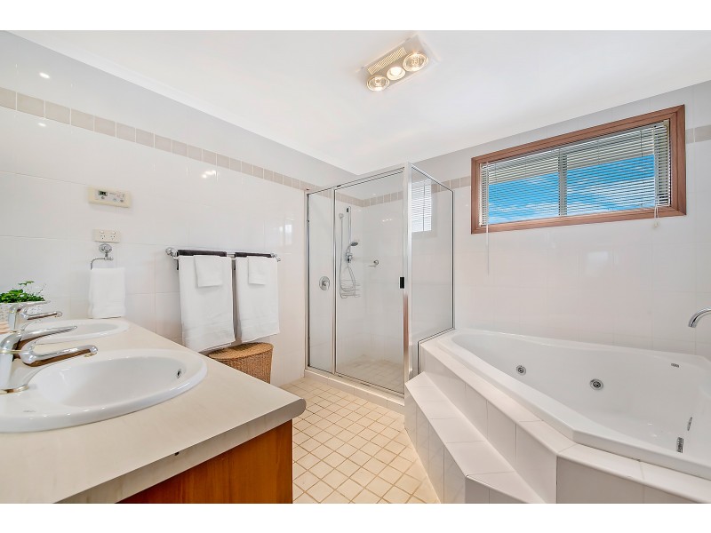 25  Prestige Ave, Bella Vista NSW 2153