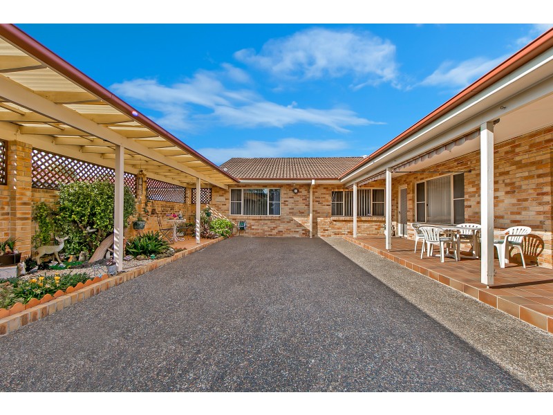 5 Candlebush Crescent, Castle Hill NSW 2154