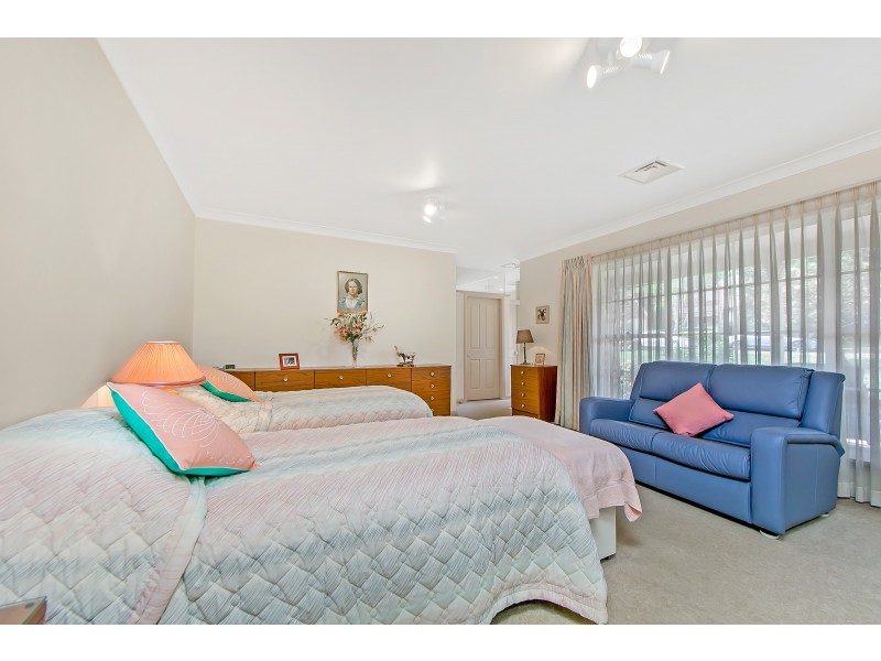 5 Candlebush Crescent, Castle Hill NSW 2154