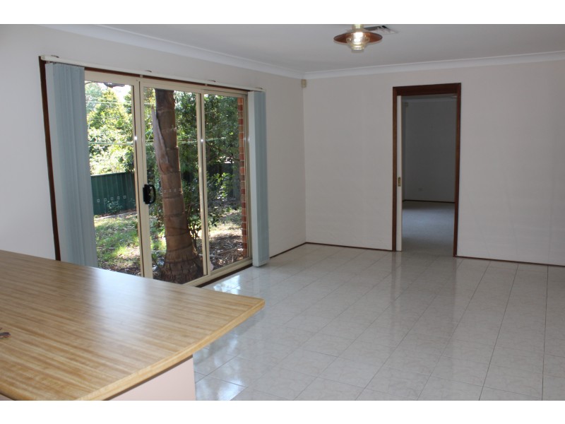 7 Dan Crescent, Castle Hill NSW 2154