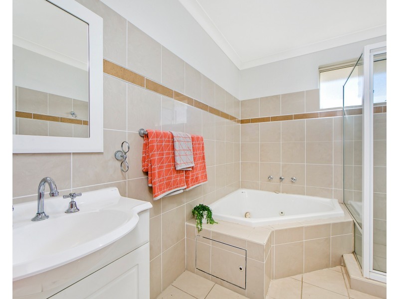 17/1 Cheriton Avenue, Castle Hill NSW 2154