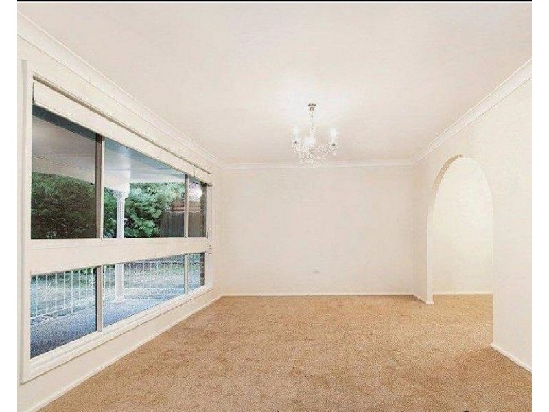 10 Paxton Crescent, Cherrybrook NSW 2126