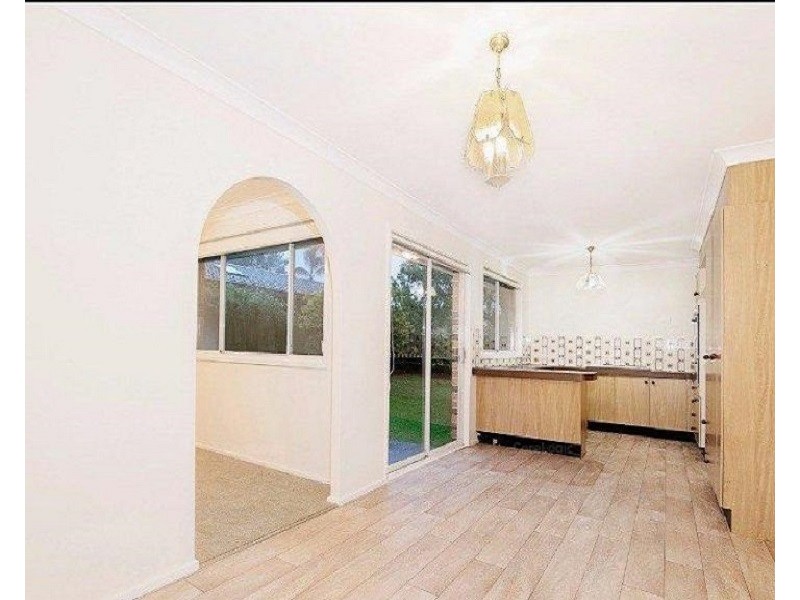 10 Paxton Crescent, Cherrybrook NSW 2126