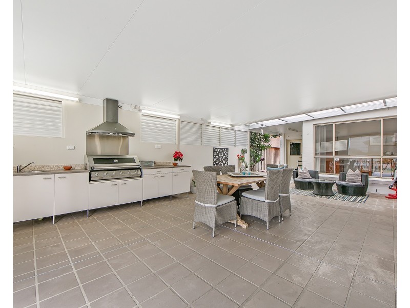 27 Hazelton Avenue, Kellyville Ridge NSW 2155