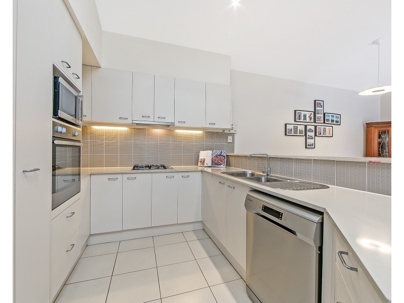 27 Hazelton Avenue, Kellyville Ridge NSW 2155