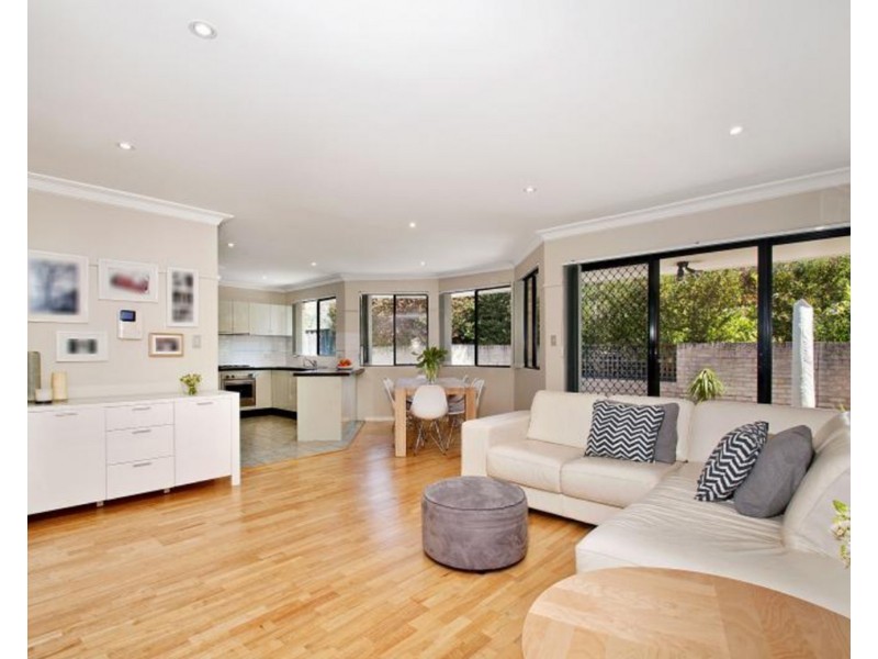 4/29-35 Pearce Street, Baulkham Hills NSW 2153