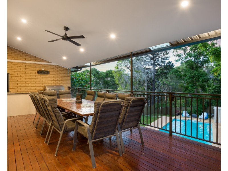 39 Buckleys Road, Winston Hills NSW 2153