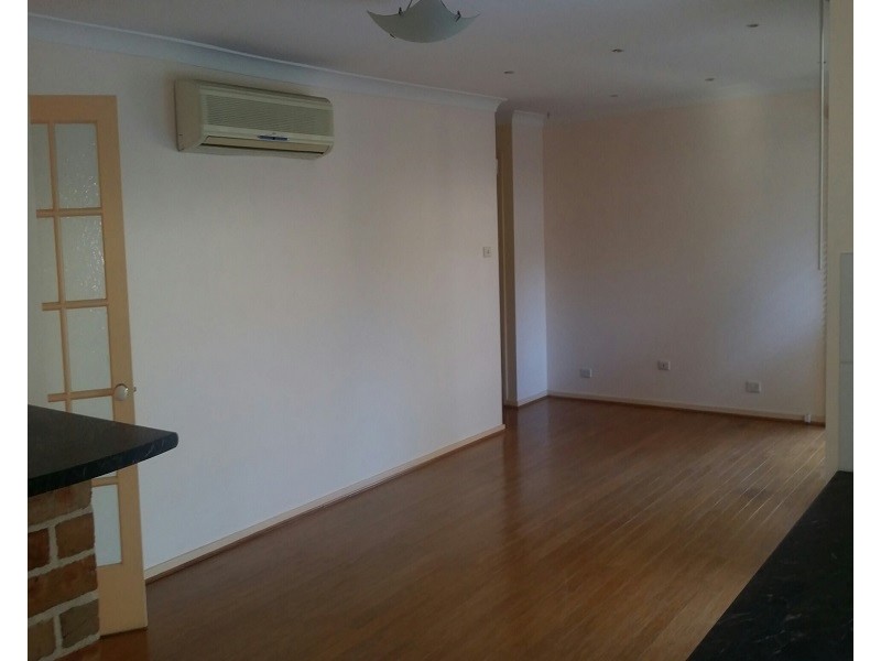 33 Dawes Avenue, Castle Hill NSW 2154