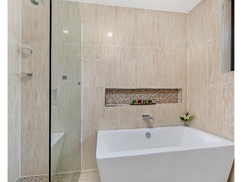 14 Mills Road, Glenhaven NSW 2156