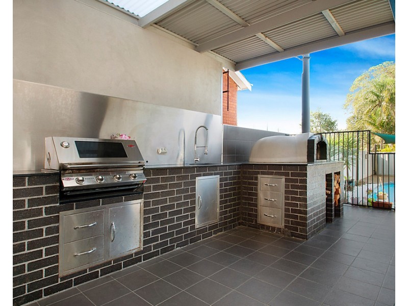 22 Nottingham Street, Northmead NSW 2152