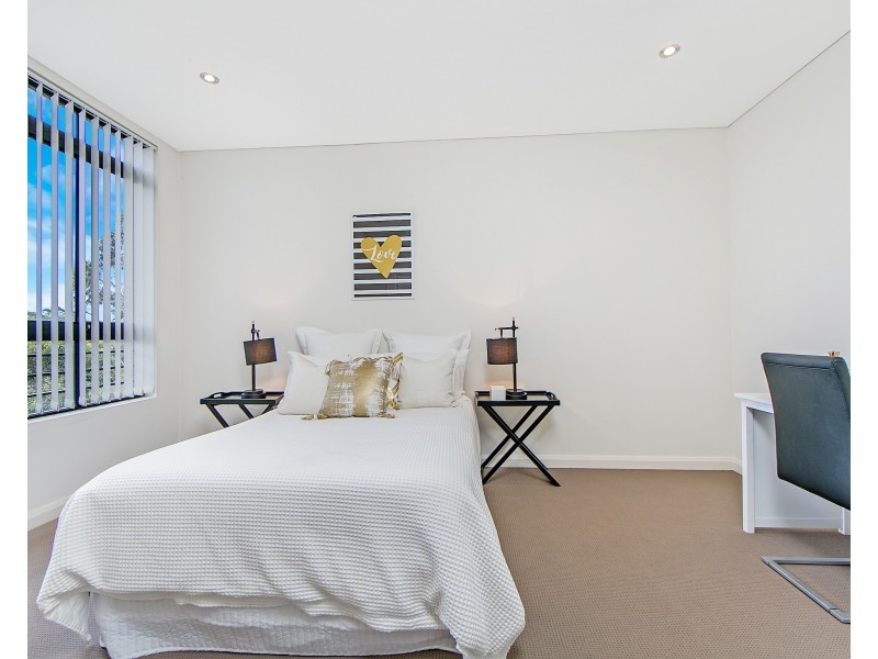 102/2-4 Purser Avenue, Castle Hill NSW 2154