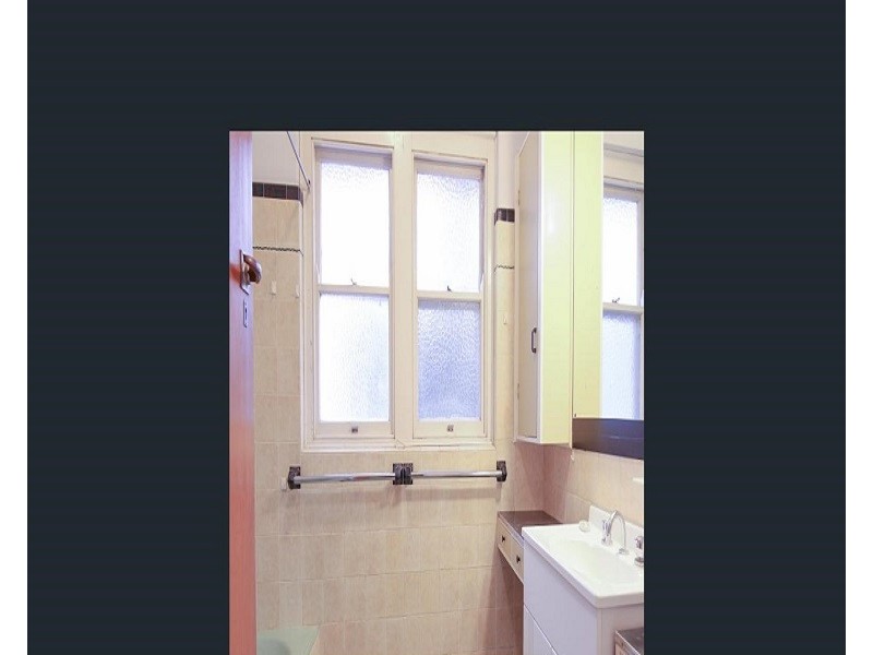 5 Anderson Road, Northmead NSW 2152