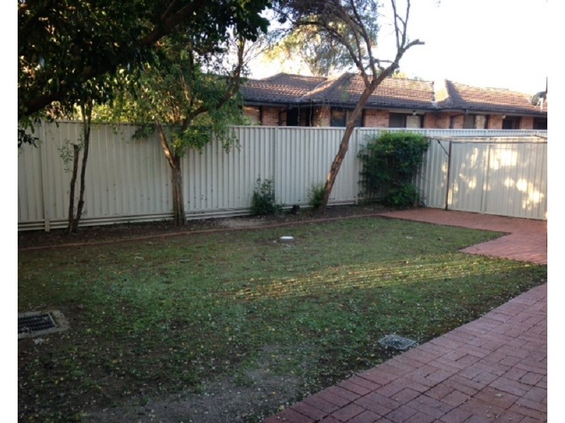 13B Burton Avenue, Northmead NSW 2152