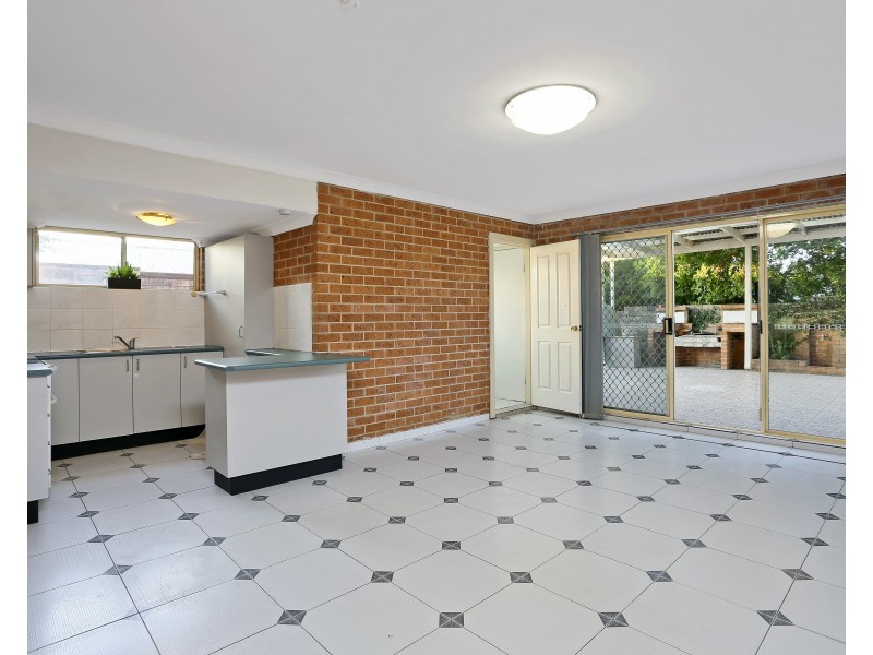 46A Fishburn Cres, Castle Hill NSW 2154