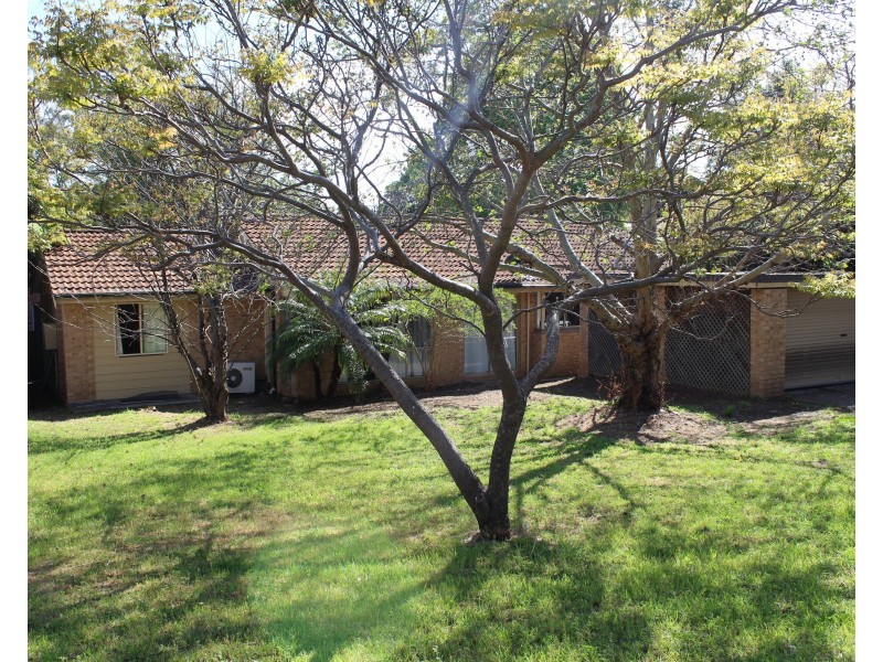 10 Folini Ave, Winston Hills NSW 2153