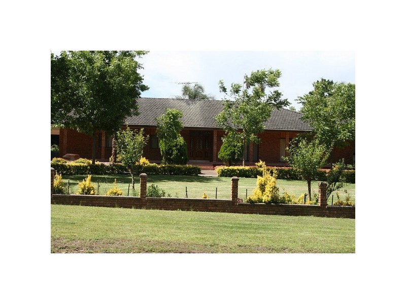 46 Mid Dural Road, Middle Dural NSW 2158