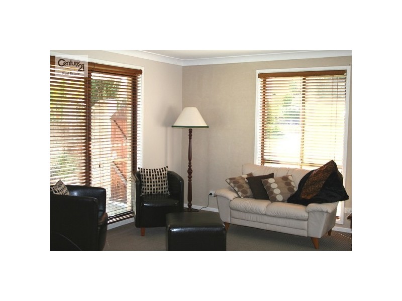 16 Battlement Crescent, Castle Hill NSW 2154