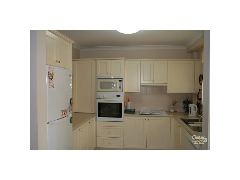 13/3 Stonelea Court, Dural NSW 2158