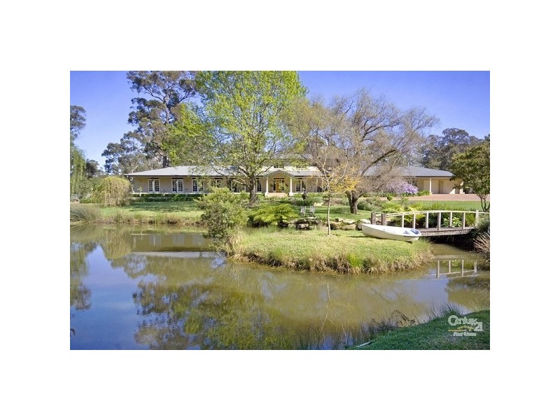 10 Hunt Avenue, Dural NSW 2158