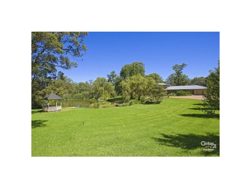 10 Hunt Avenue, Dural NSW 2158