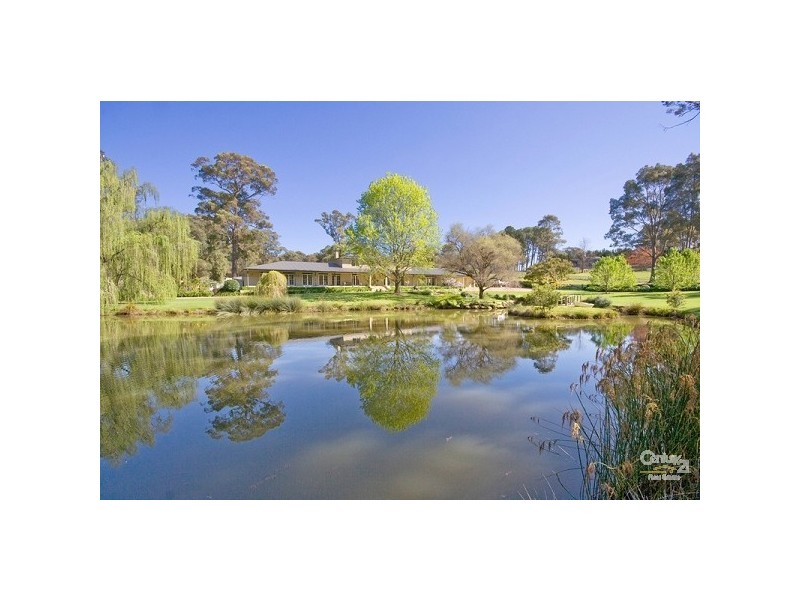 10 Hunt Avenue, Dural NSW 2158