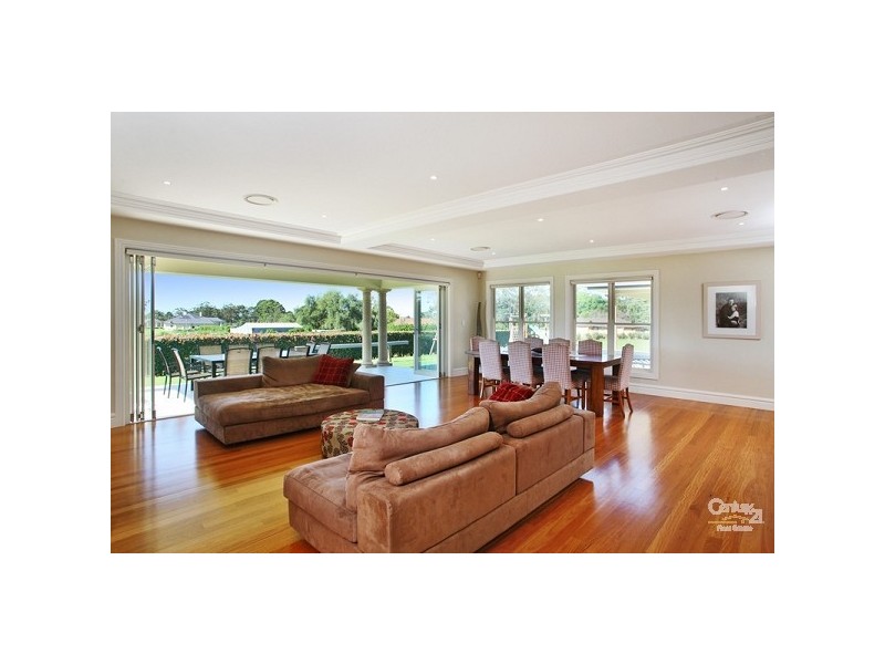 9 Carters Road, Dural NSW 2158