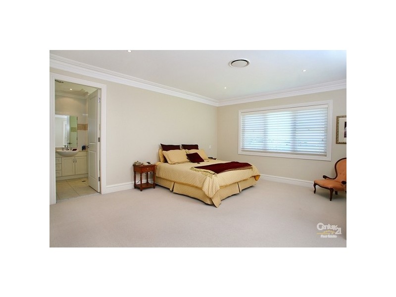 9 Carters Road, Dural NSW 2158