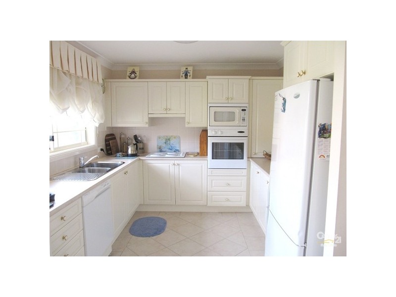 4 of 9 Stonelea Court, Dural NSW 2158