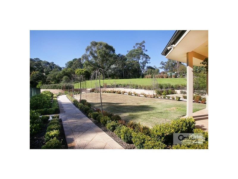 5 Bower Bird Court, Kenthurst NSW 2156