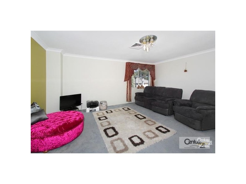 76 James Mileham Drive, Kellyville NSW 2155