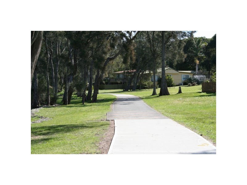 168 Scenic Drive, Budgewoi NSW 2262