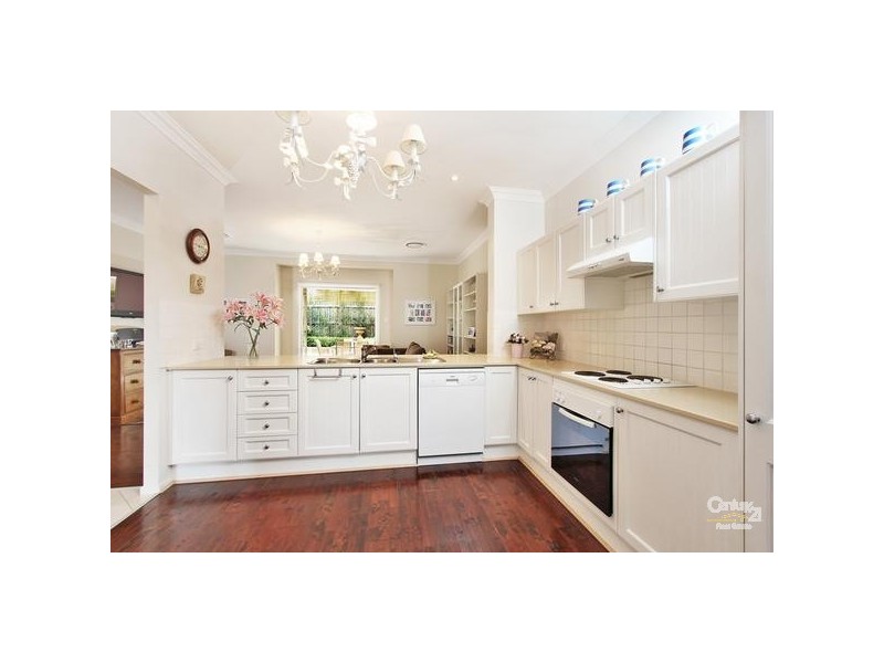 21 Hakea Crescent, Galston NSW 2159