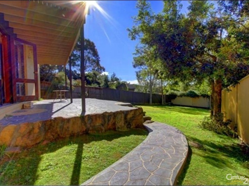 8 Greenhill Close, Castle Hill NSW 2154