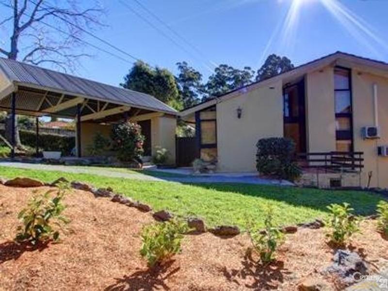 8 Greenhill Close, Castle Hill NSW 2154