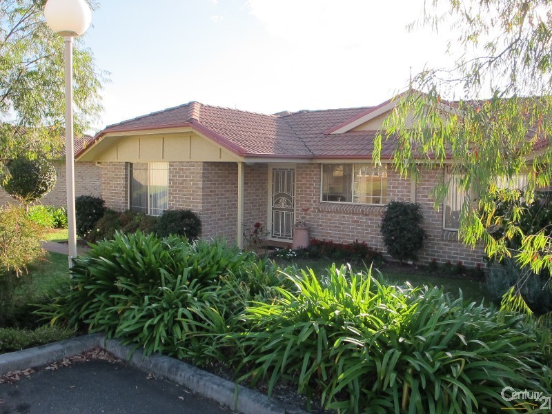 10/7 Stonelea Court, Dural NSW 2158
