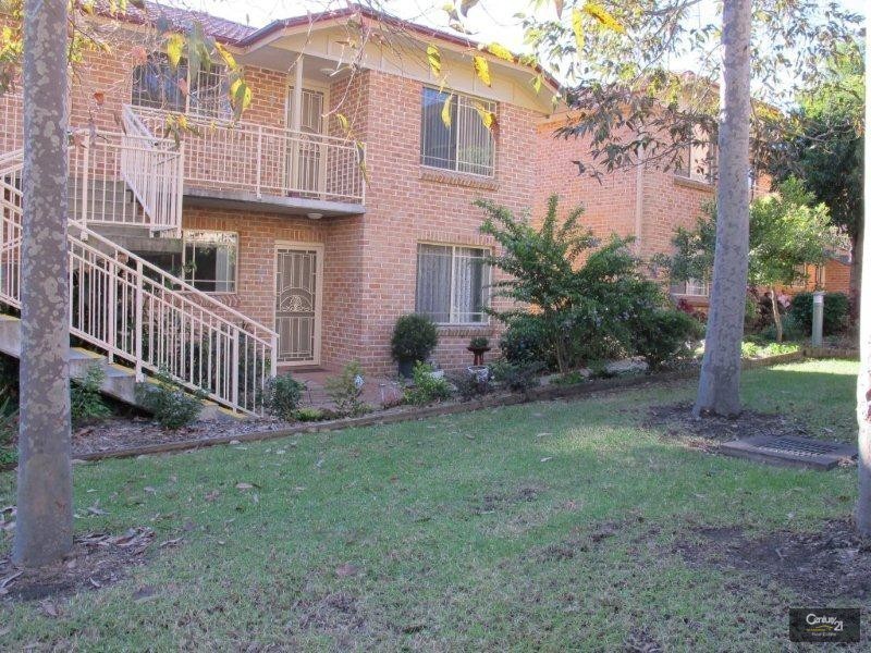 14/3 Stonelea Court, Dural NSW 2158