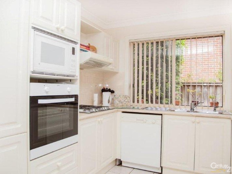 3  Angourie Court, Dural NSW 2158