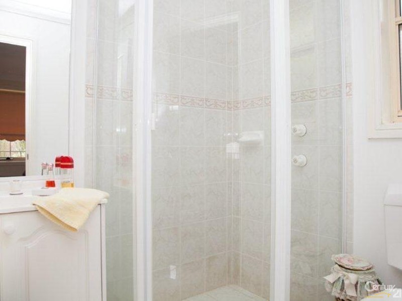 3  Angourie Court, Dural NSW 2158