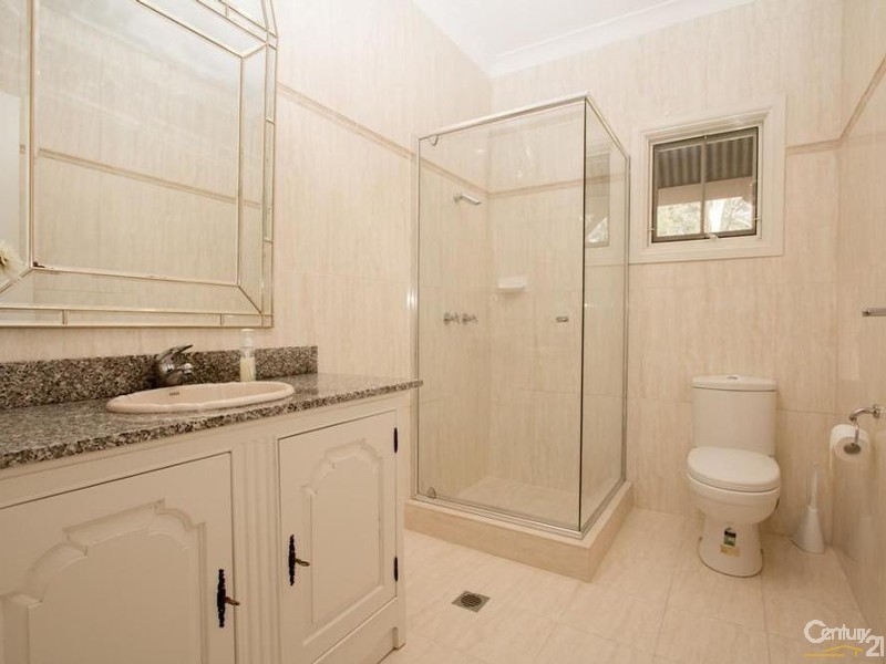 3 Sunnyvale Rd, Middle Dural NSW 2158