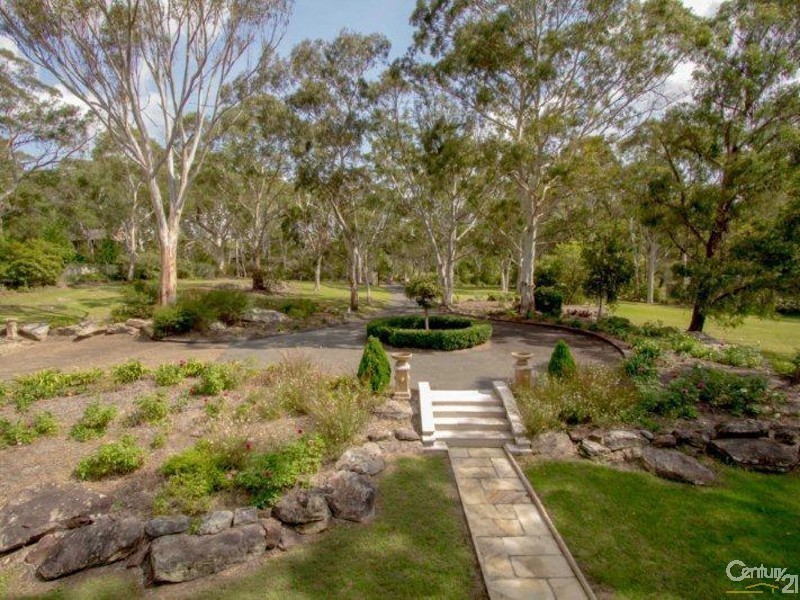 3 Sunnyvale Rd, Middle Dural NSW 2158