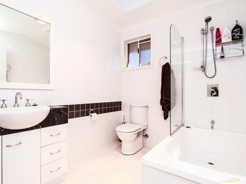46 Nancy Place, Galston NSW 2159