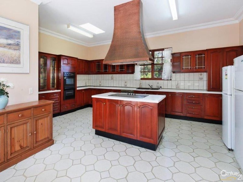 12 Davey Rd, Dural NSW 2158