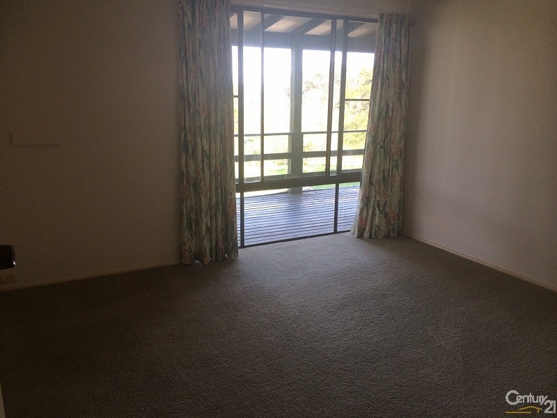 5b Gribbenmount, Galston NSW 2159