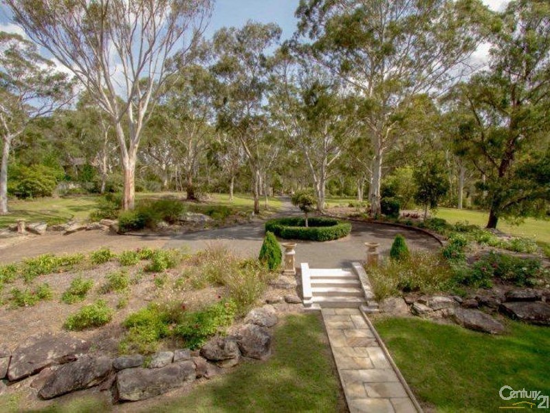 3 Sunnyvale Rd, Middle Dural NSW 2158