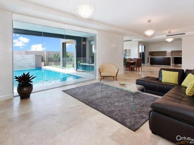 11 Montpellier Rise, Bella Vista NSW 2153