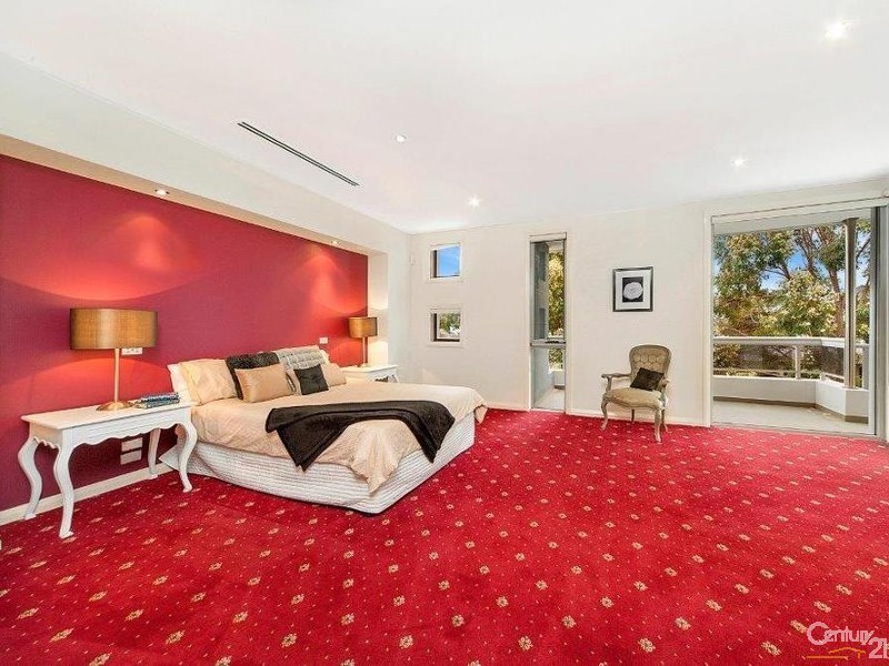 72 Edgewater Drive, Bella Vista NSW 2153